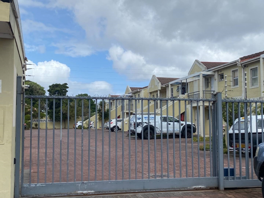 2 Bedroom Property for Sale in Wynberg Western Cape